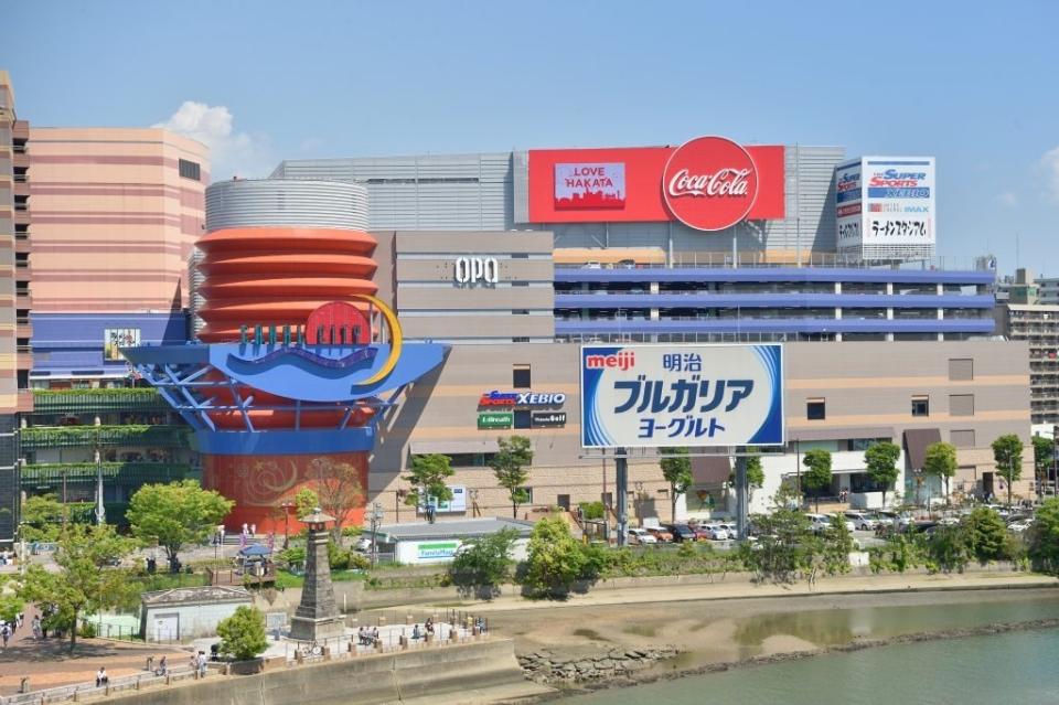 福岡運河城提供各類購物及娛樂選項